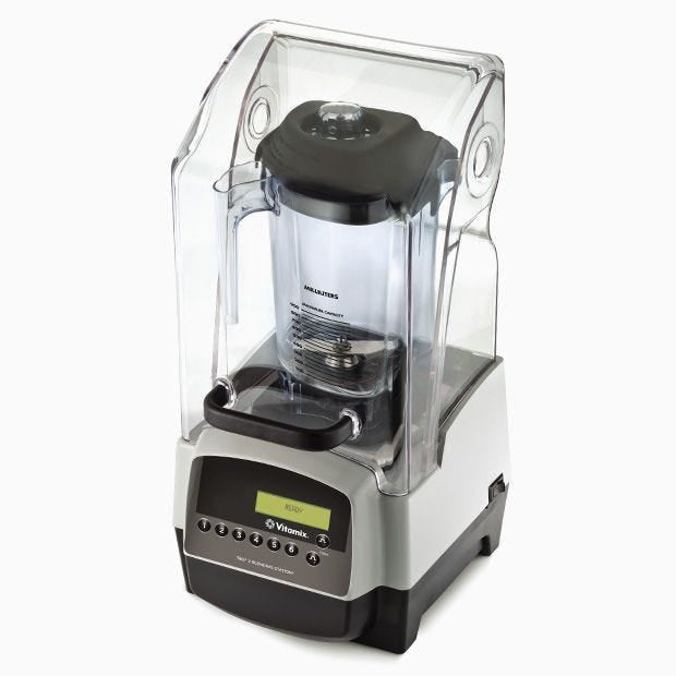 Vitamix Beverage Blender With Noise Reduced Cover Touch &Go Blending Station