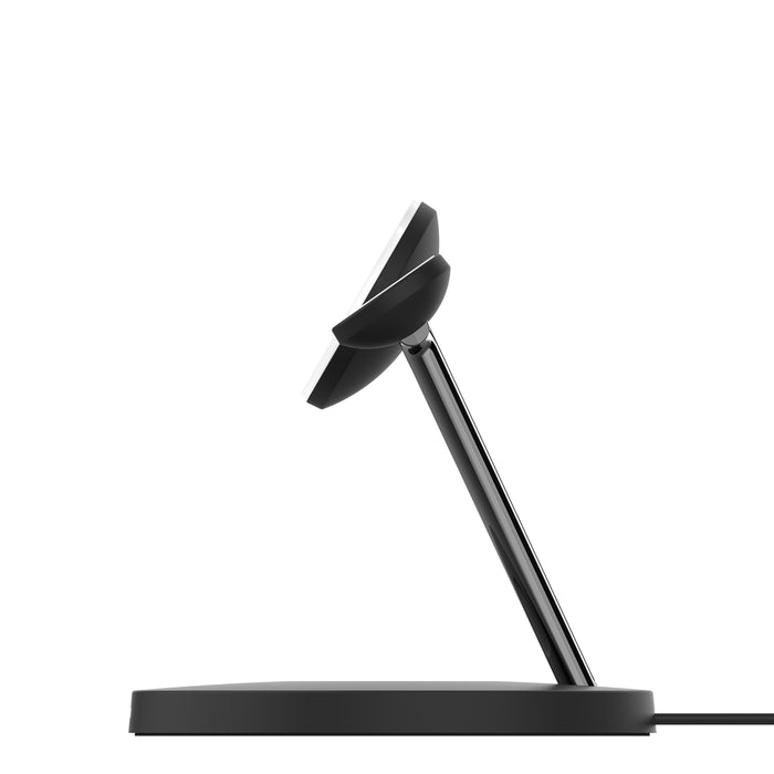 This side profile of the Belkin 3-in-1 Wireless Charger highlights its minimalist design and angled charging platform, perfect for convenient device placement and efficient charging.