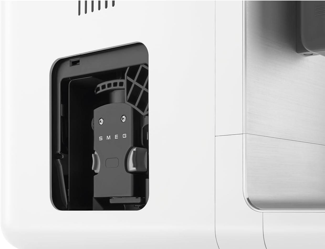 Smeg Automatic coffee machine with a milk system