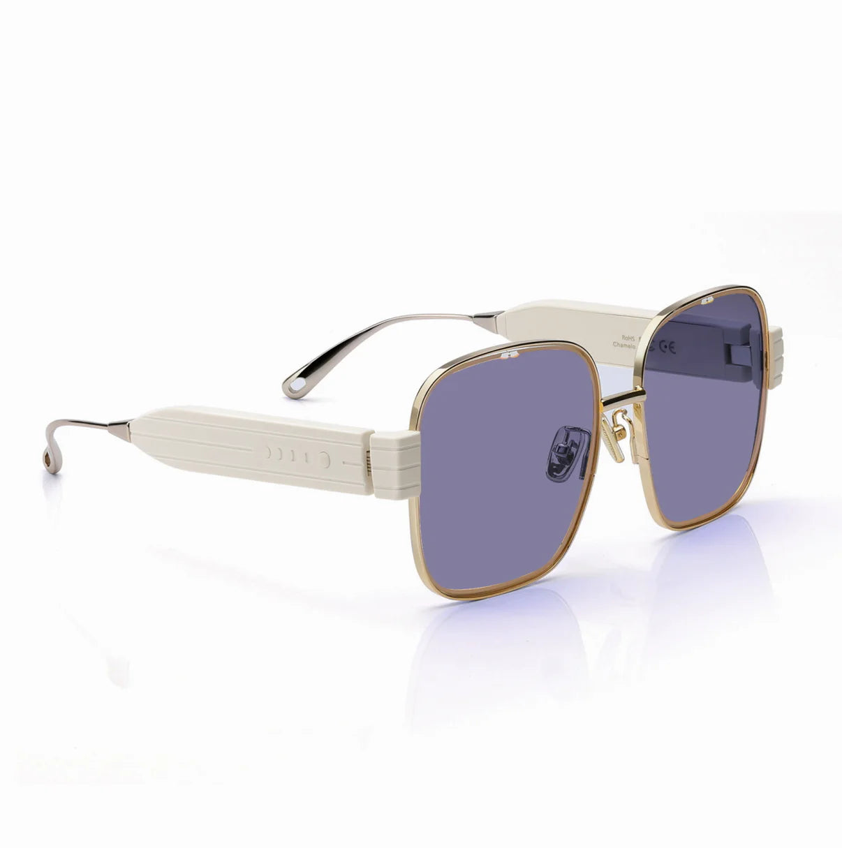 Chamelo Euphoria oversized square frame with Prismatic™ Color-changing Lenses