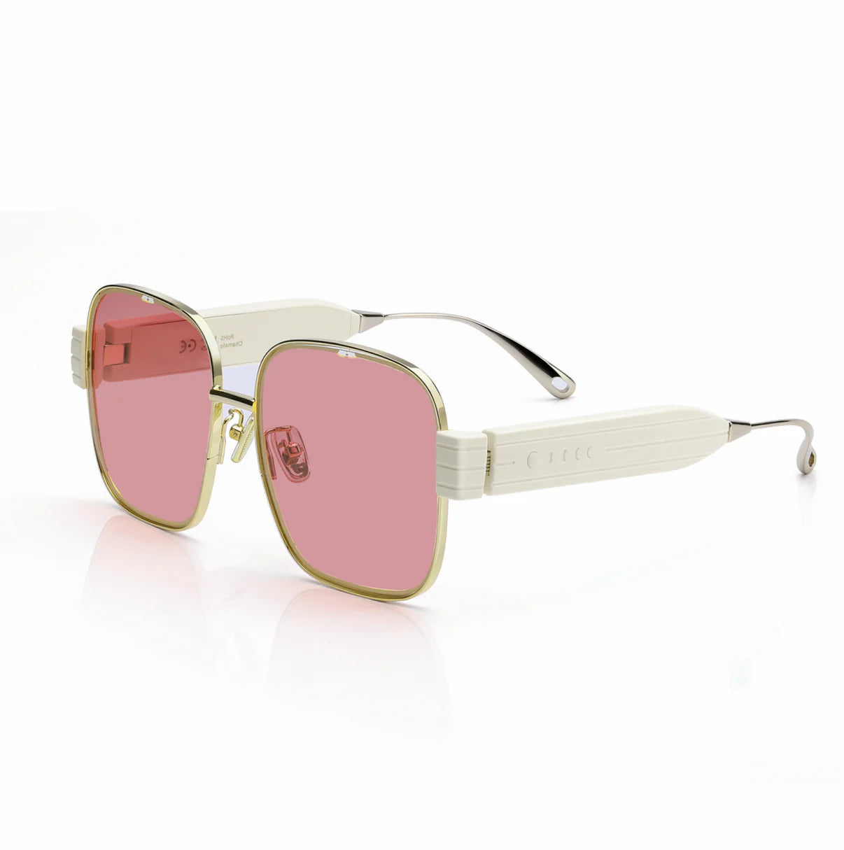 Chamelo Euphoria oversized square frame with Prismatic™ Color-changing Lenses